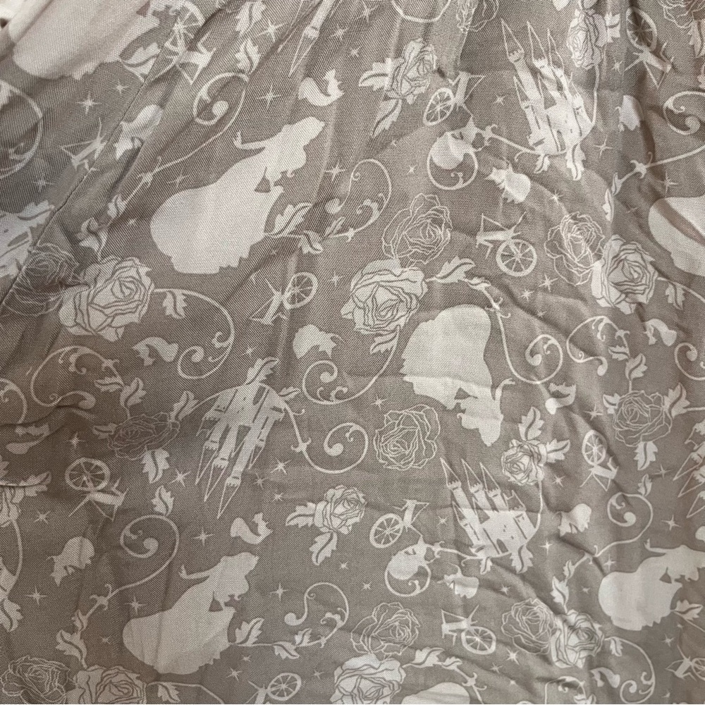 NWT Disney Sleeping Beauty Briar Rose Peasant Dress Hot Topic size XS - Picture 3 of 10